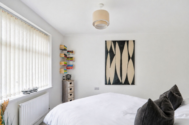 2 bed Ground Flat for sale Image 11