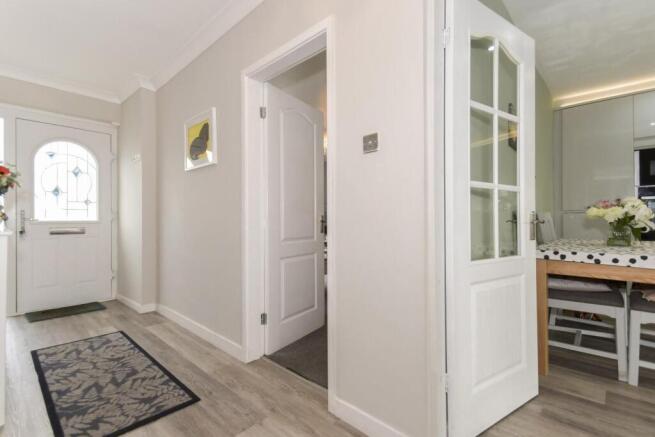 3 bed Bungalow for sale Image 12