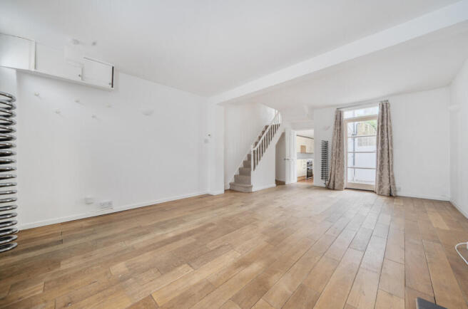 1314479-10-685a75...