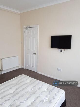 Room 1 - d/s Front