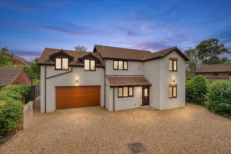 Tudor Gardens, Stony Stratford, Milton Keynes