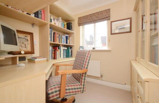 Bedroom 3 / Study