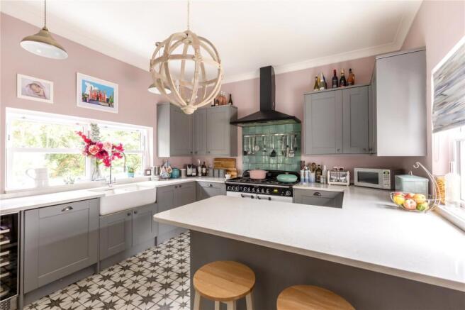 Kitchen/Breakfast Rm