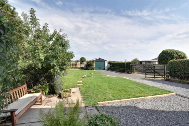 3 bed Detached for sale Image 8