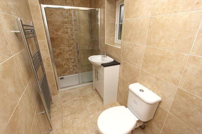 En-Suite Showe...