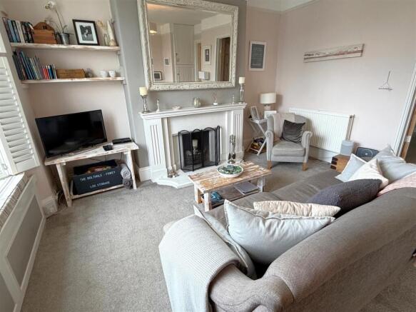 sitting room.jpg