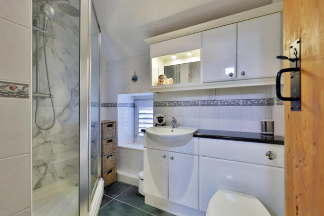 3 bed Cottage for sale Image 12