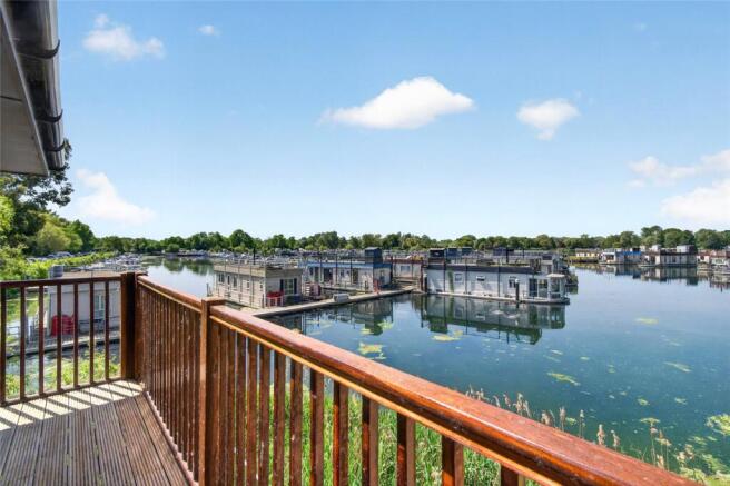 Marina Apartments
