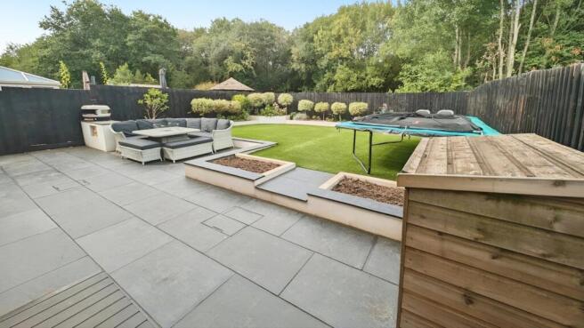 pbox-garden-327599.jpg