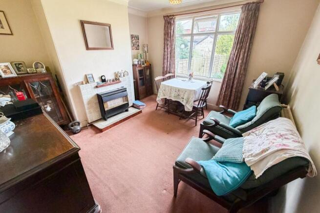 3 bed Semi-Detached for sale Image 4