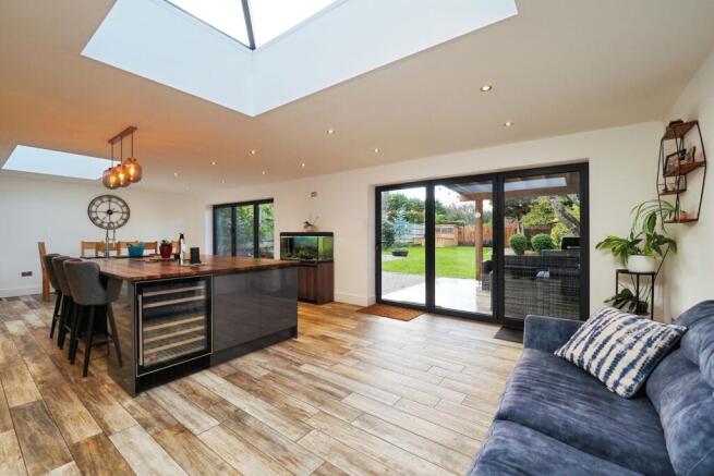 Living/Dining Room
