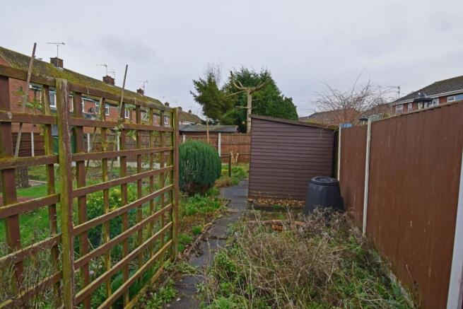54 De Wyche Road, garden.jpg