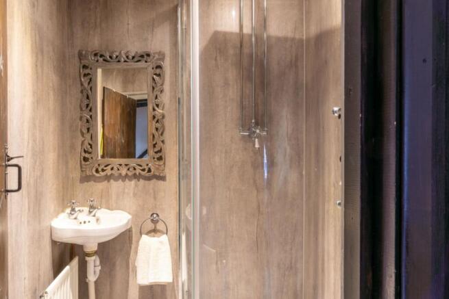 Family Shower Room