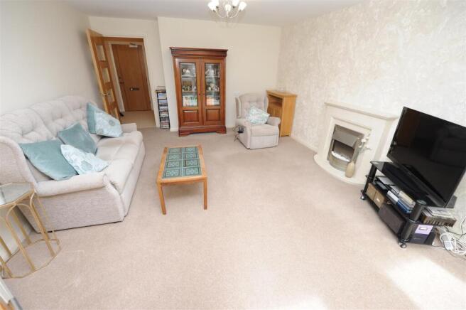 1 bed Apartment for sale Image 6