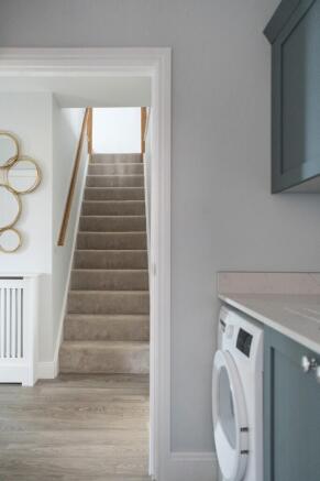 4 bed Detached for sale Image 7