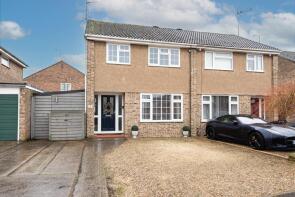 9, Cubb Field, Aylesbury HP19 7SJ