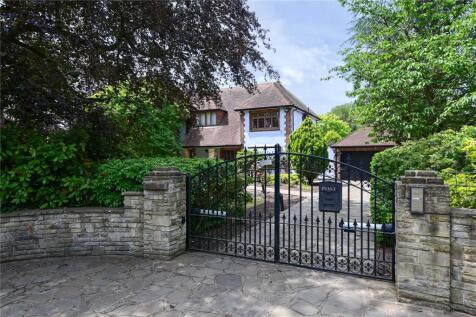 Ashford Road, Laleham, Surrey, TW18