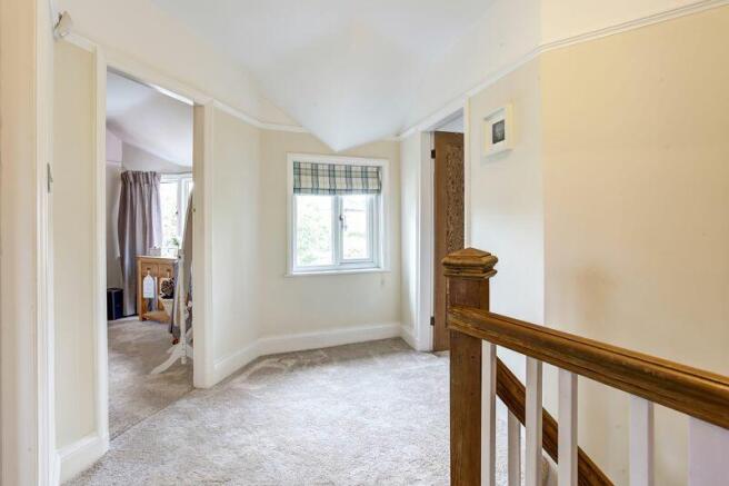 GALLERIED LANDING