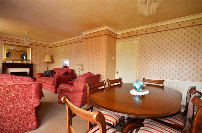 Lounge/Diner