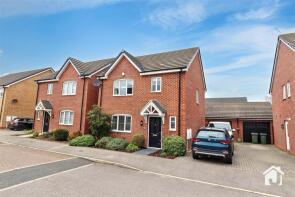 7, Southfield Close, Leicester LE8 5UZ