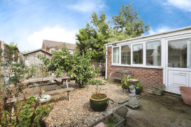 3 bed Semi-Detached for sale Image 11