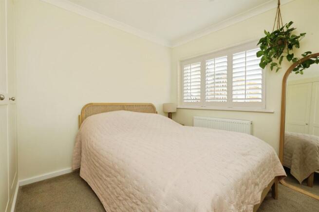 3 bed Detached Bungalow for sale Image 11