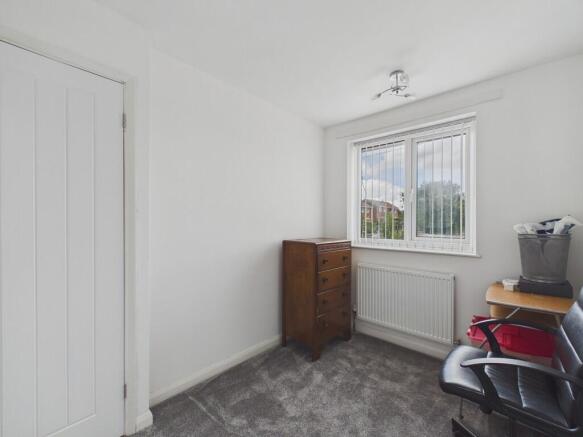 3 bed Semi-Detached for sale Image 12