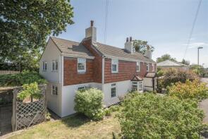 15 The Hollow, Old Turnpike, Fareham PO16 7HB