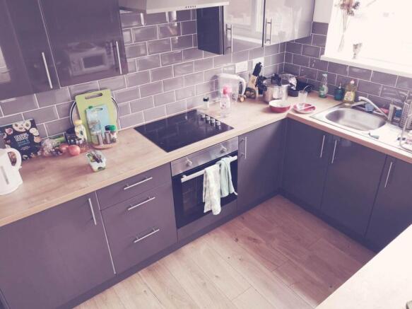 Kitchen (2)