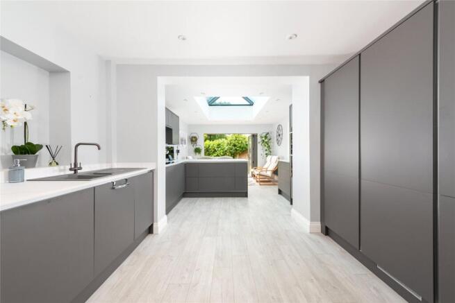 Kitchen/Breakfast Rm