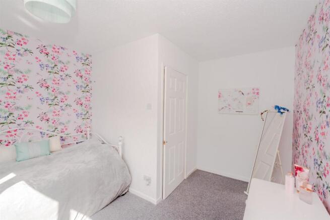 42, Rochester Way, Cannock, Staffordshire, WS12 3Y