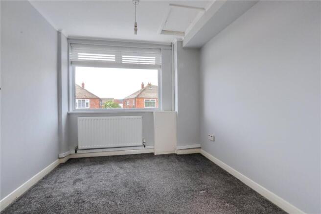 3 bed Flat for sale Image 10