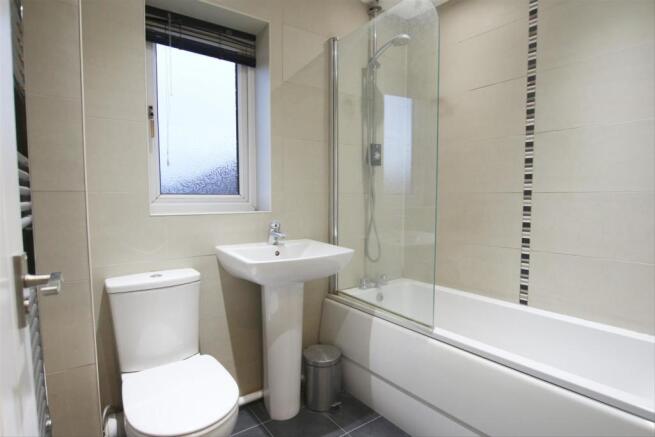 HOUSE BATHROOM