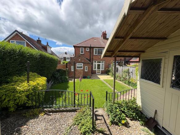 3 bed House for sale Image 7