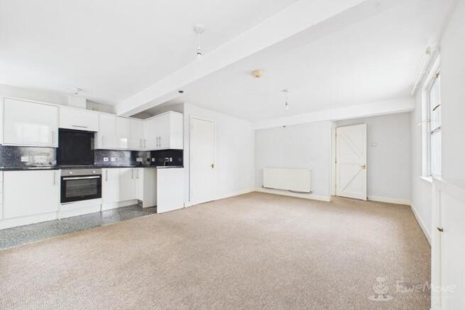 Lounge-Kitchen