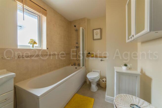 65 Oaklands View-4.jpg
