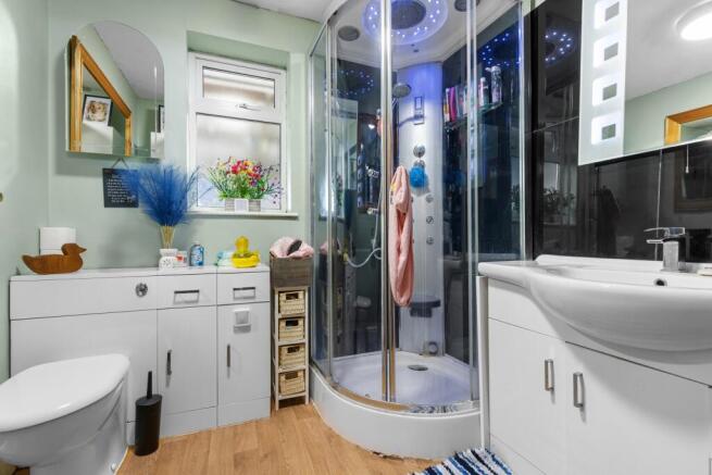 2 bed Detached Bungalow for sale Image 10