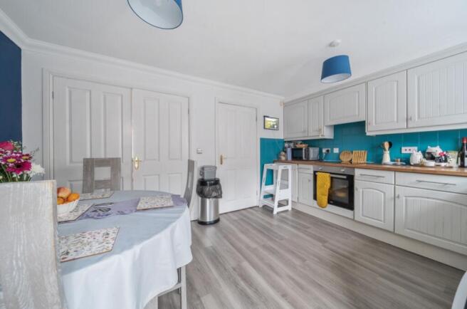 1428956-7-69b334867a853