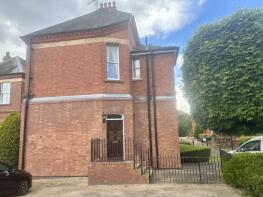 Flat 1, Osborne House, Hampstead Avenue, Woodford Green IG8 8RE