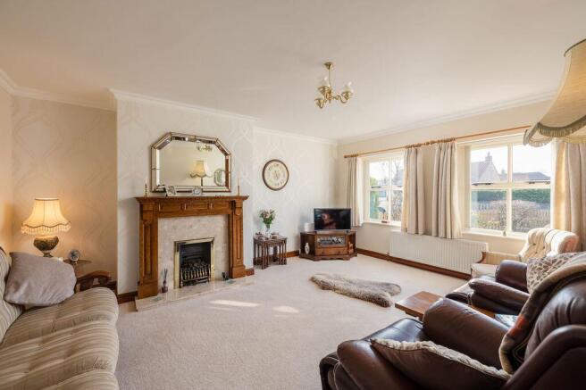 3 bed Detached Bungalow for sale Image 4