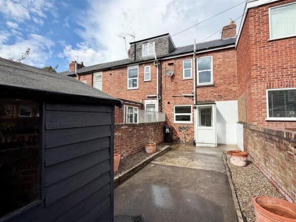 2 bed Terraced for sale Image 10