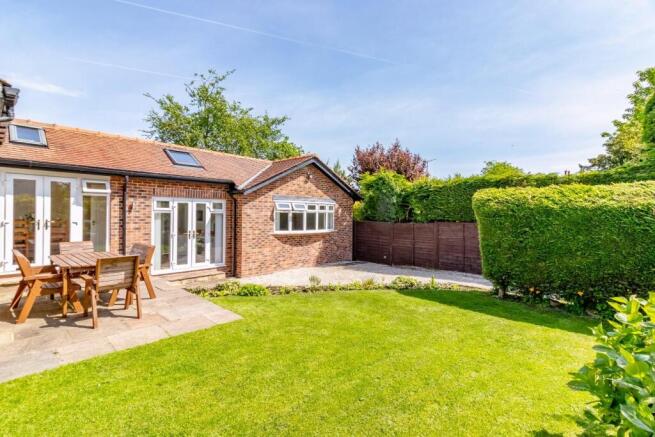 4 bed Detached for sale Image 12