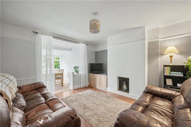 3 bed Semi-Detached for sale Image 6