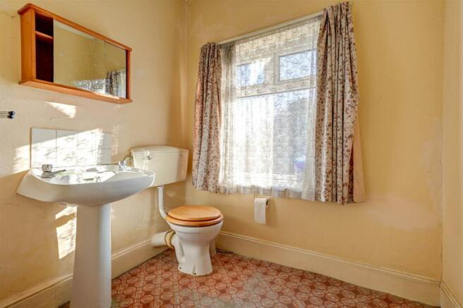 First Floor WC.jpg