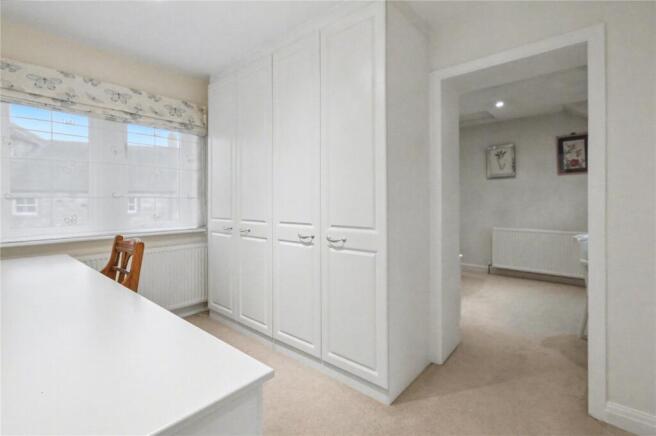 3 bed Link Detached House for sale Image 10