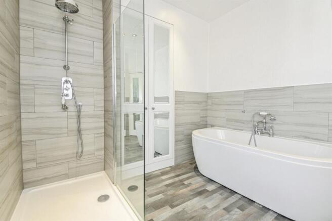 2 bed Semi-Detached for sale Image 10
