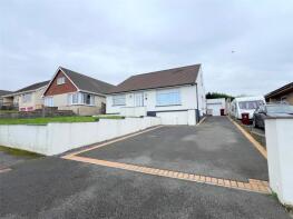 13, Clareston Close, Haverfordwest SA61 2UG