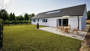 Brynheulwen, Llandeilo Road, Carmel, Llanelli SA14 7SE