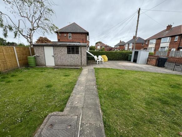1 bed House Share to rent Image 4