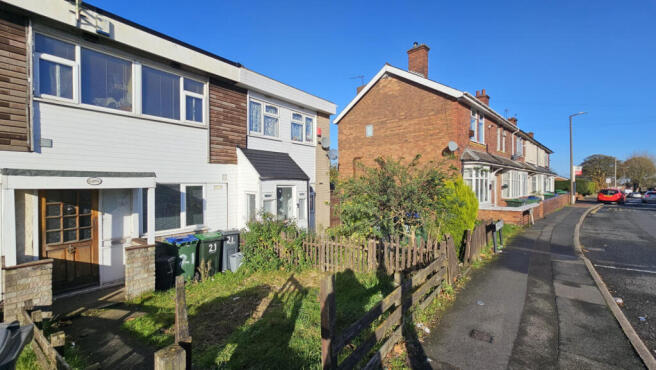 One Bedroom Ground Floor Flat
